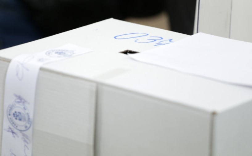 Започна изборният ден в САЩ и Канада Първи в 14